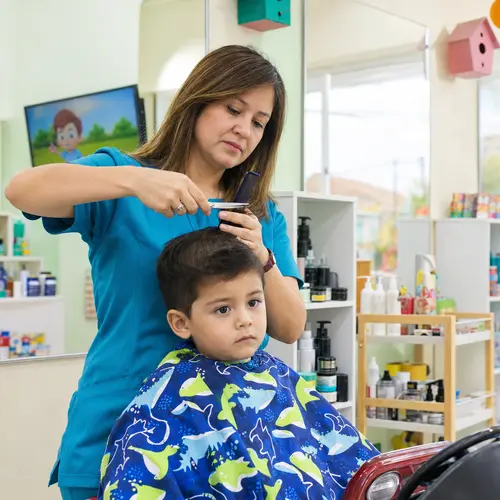 beneficio experiencia cortes infantiles pelukids 500x500